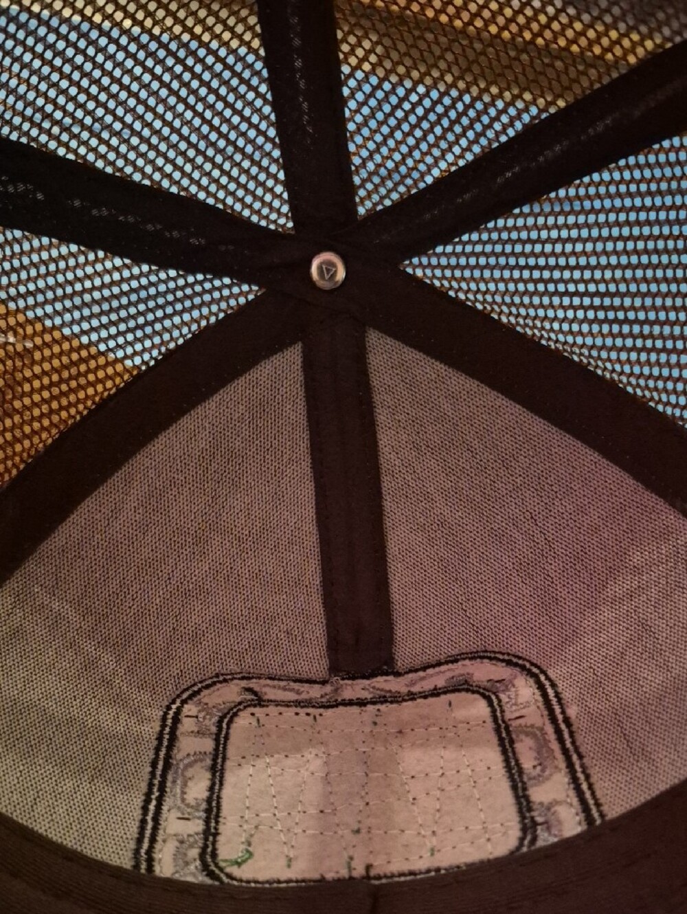 Dakine Brown Woven Trucker Cap with Rodeo Patch - Picture 5 of 10